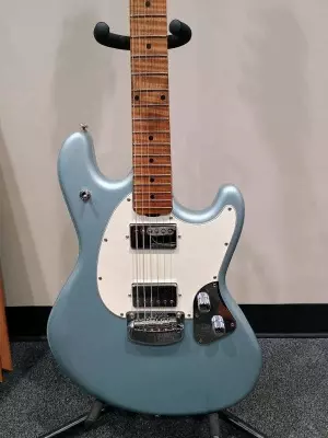 Ernie Ball Music Man - 825-ST-R1-06