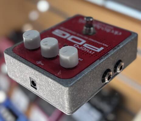 Electro-Harmonix POG - Polyphonic Octave Generator