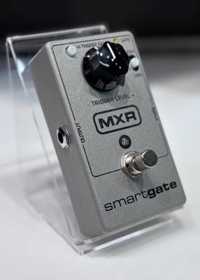 MXR M135 - Smart Gate | Long & McQuade