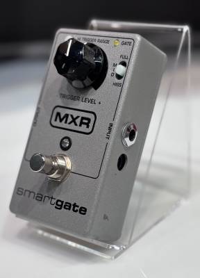 MXR M135 - Smart Gate | Long & McQuade