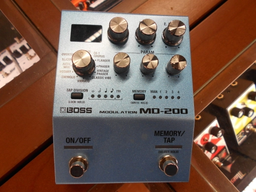BOSS - MD-200