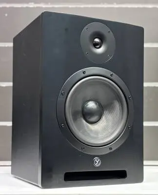 YSM8 High Performance Powered Studio Reference Monitor (Single)