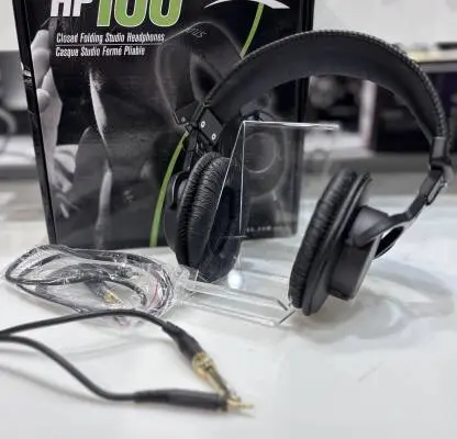 Folding Deluxe Studio Monitor Headphones