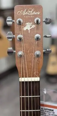 Art & Lutherie CW Cedar Antique Burst QI 2