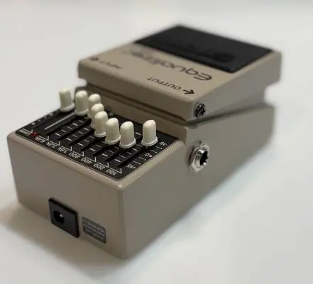 GE-7 7-Band Graphic EQ Pedal 2