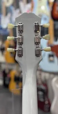 SG Standard Electric Guitar - Alpine White 2