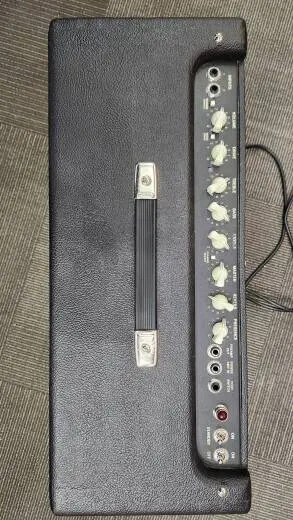 Hot Rod Deluxe IV 40W 1x12 Tube Combo Amplifier - Black 2