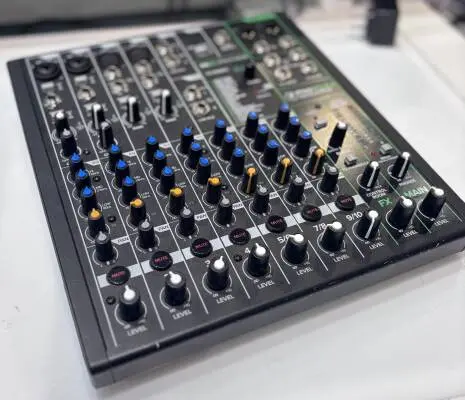 ProFX10v3 10-Channel Professional Effects Mixer with USB