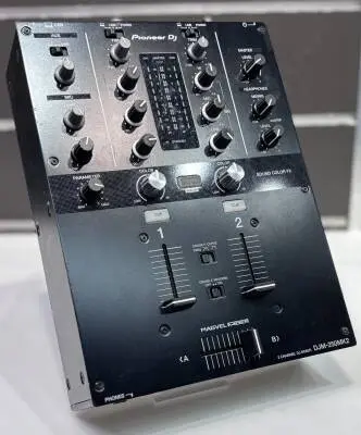 DJM-250MK2 2-Channel Mixer, rekordbox dvs-ready