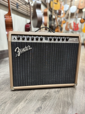 Store Special Product - Fender - 231-3800-000