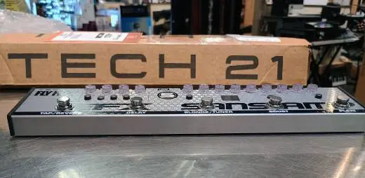 Tech 21 - T21-FL5-V2