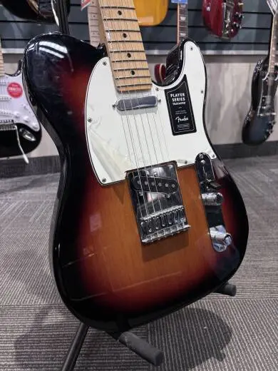 Player Telecaster Maple - 3 Tone Sunburst 2