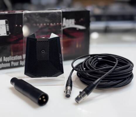 Compact Boundary Microphone