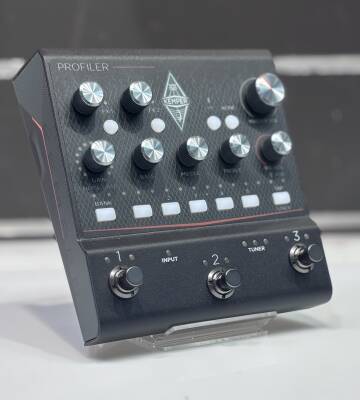 Kemper Amps Profiler Player Premium Pedal | Long & McQuade