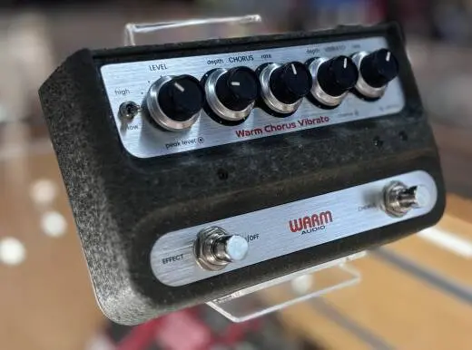 WA-C1 Chorus Vibrato Pedal 2