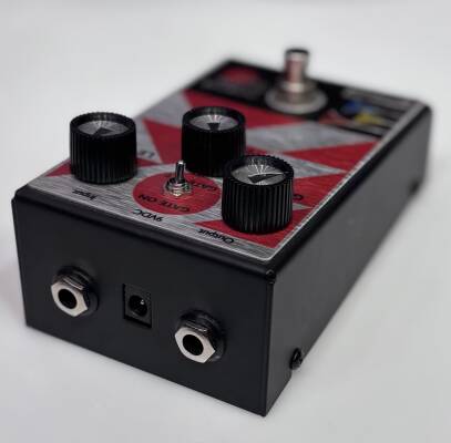 Maestro Effects Invader Distortion Pedal | Long & McQuade