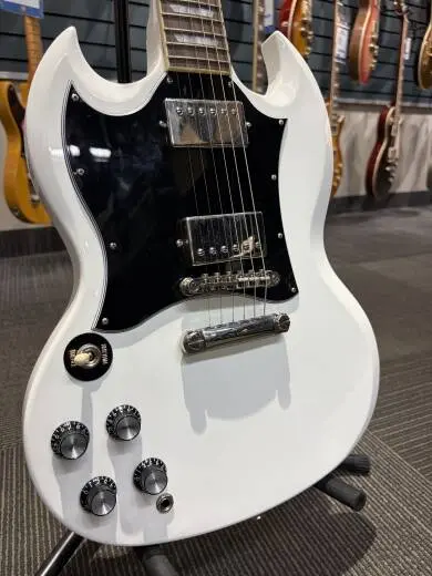 SG Standard Electric Guitar, Left-Handed - Alpine White 2