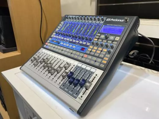 PreSonus StudioLive 16.0.2 Firewire 16-Channel Digital Mixer