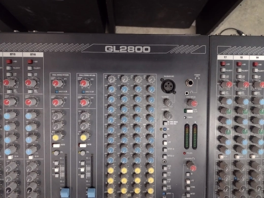 Allen and Heath GL2800 3