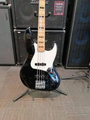 Fender - Geddy Lee 2