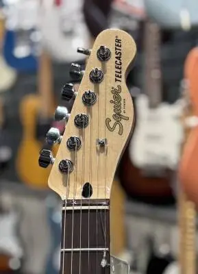 Affinity Series Telecaster Deluxe, Laurel Fingerboard - Burgundy Mist 2