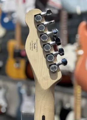 Affinity Series Telecaster Deluxe, Laurel Fingerboard - Burgundy Mist 2