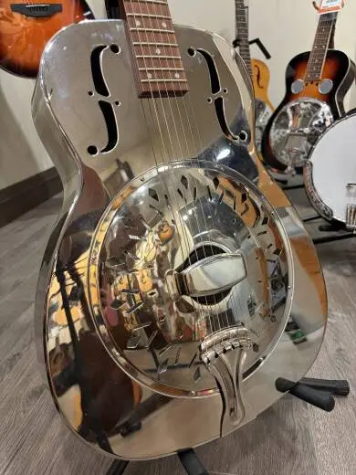Dobro Hound Dog M-14 Metal Body Round Neck 2