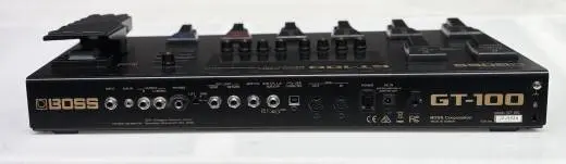 GT100 Amp/Effects Processor 2