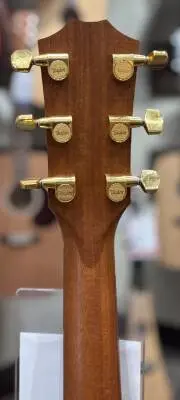 224ce-K DLX Grand Auditorium Koa Acoustic/Electric Guitar 2