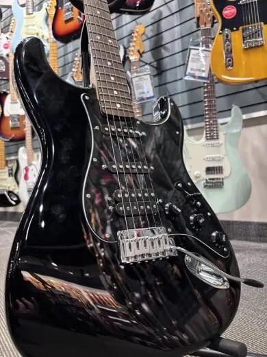Standard Stratocaster HSS, Laurel Fingerboard with Black Pickguard - Black 2