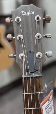 AD27e Flametop Maple American Dream Acoustic-Electric Guita 2