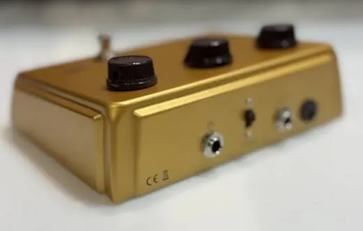 Centavo Professional Overdrive Pedal - Gold 2