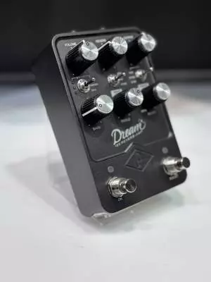 UAFX Dream '65 Reverb Amplifier Pedal 2