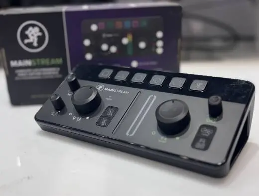 Mainstream Live Streaming and Video Capture Interface