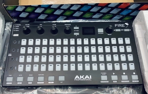 Akai - FIRE 2