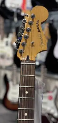Player II Jaguar, Rosewood Fingerboard - Polar White 2