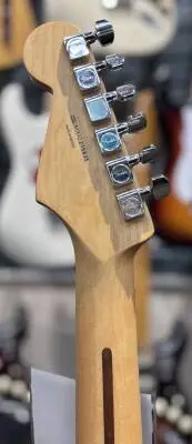Standard Strat - Rosewood in Brown Sunburst 2