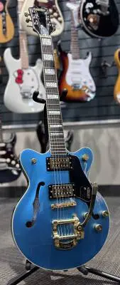 G2655TG Streamliner Center Block Jr. Double-Cut with Bigsby LTD, Laurel Fingerboard - Riviera Blue