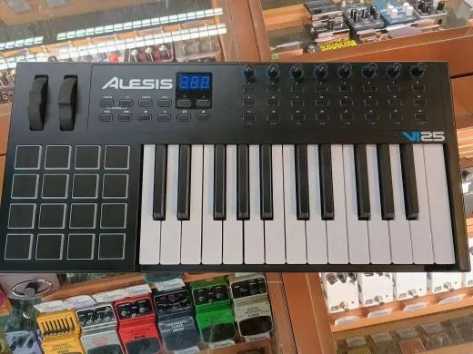 Alesis - VI25 2