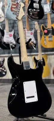 Sonic Stratocaster Left-Handed, Maple Fingerboard - Black 2