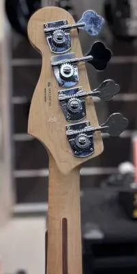 Player Precision Bass Pau Ferro - Black 2