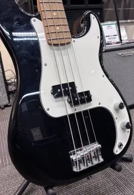 Player Precision Bass Pau Ferro - Black 2