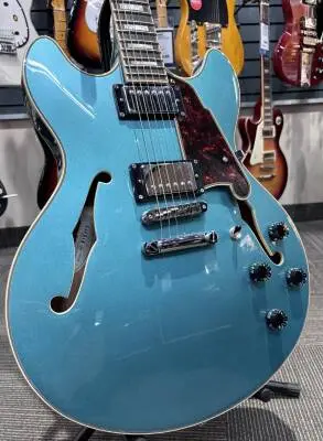 D' Angelico Premiere 2