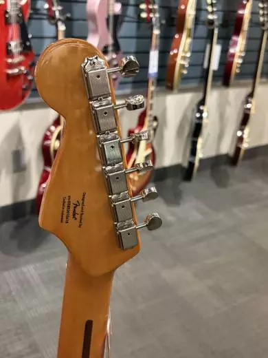 Fender Player II Stratocaster, Maple Fingerboard - Black 2