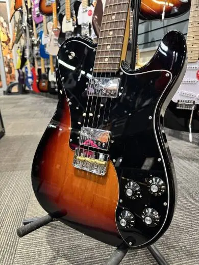 Fender AM Pro II Tele Deluxe 2