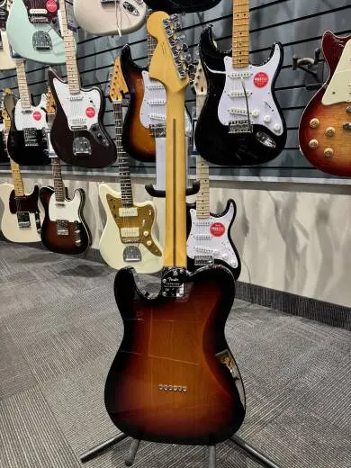 Fender AM Pro II Tele Deluxe 2