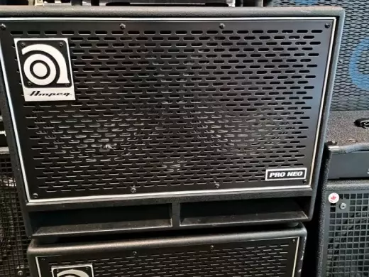 Ampeg PN-210HLF