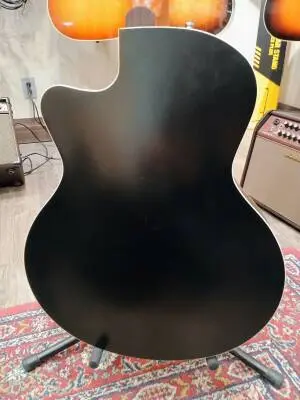 Godin Guitars - G32341 2