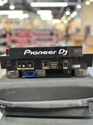 Pioneer DJ - CDJ-3000 2