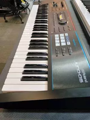 Store Special Product - Roland - JUNO-DS 61